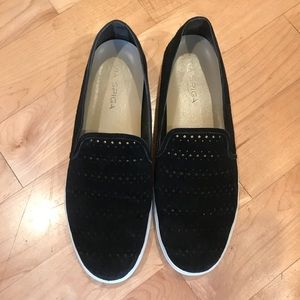 Via Spiga Laser cut Suede shoes